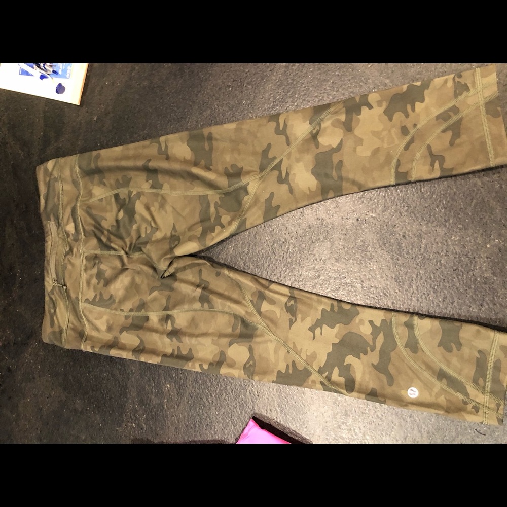 Lulu lemon cropped leggings